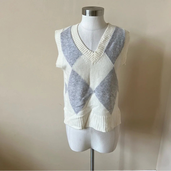 New! The Cashmere Project sweater vest 17945 - Picture 2 of 11